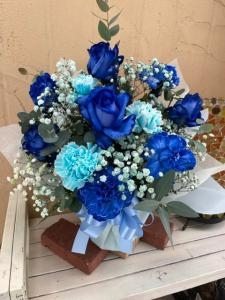 青のアレンジメントです｜「みどりやＲｉｃｏ」　（長野県岡谷市の花キューピット加盟店 花屋）のブログ